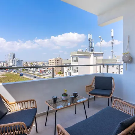 Snobby 2-bedroom *